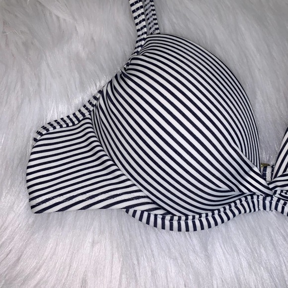 Xhilaration Black and White Striped Bikini Top, XS - Picture 2 of 5